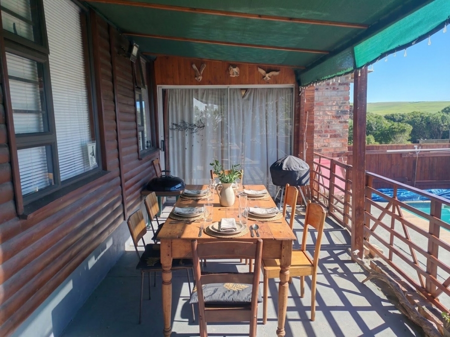 3 Bedroom Property for Sale in Boknesstrand Eastern Cape